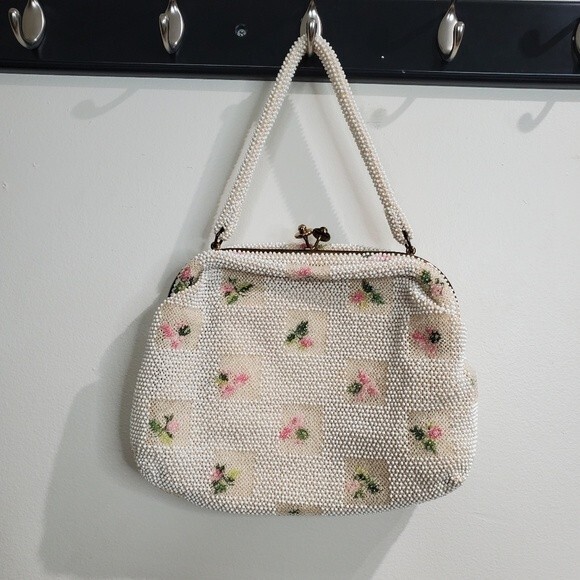 Lumured Vintage 1950's Antique Ivory Floral Beaded Purse - Picture 1 of 8